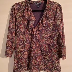 Xl chaps v neck with ruffle neckline